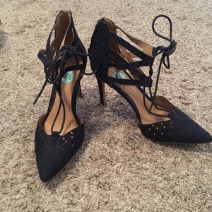 Suede navy blue heels